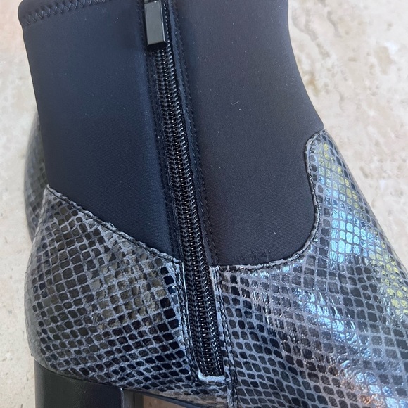 Trotters “Kippie” Leather/ Snakeskin Patterned Bootie Women’s Size 7 MSRP 140 - Picture 4 of 8